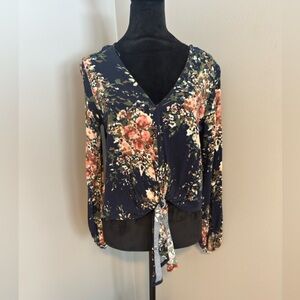 Lovestitch Top Size Small